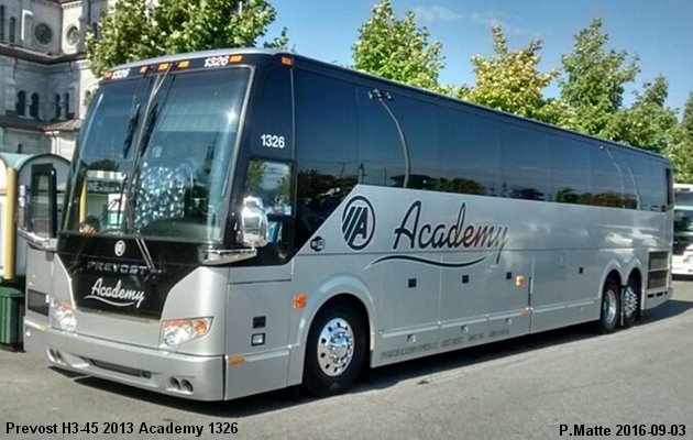 BUS/AUTOBUS: Prevost H3-45 2013 Academy