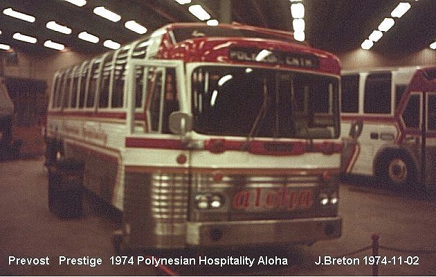 BUS/AUTOBUS: Prevost Prestige 1974 Fleurs de Lys / Poynesian