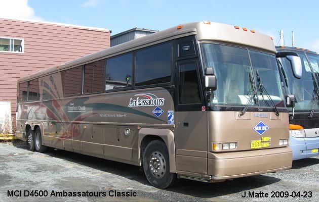 BUS/AUTOBUS: MCI D4500 2000 Ambassatours