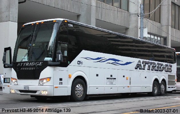 BUS/AUTOBUS: Prevost H3-45 2014 Attridge