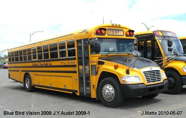 BUS/AUTOBUS: Blue Bird Vision 2009 Audet Y