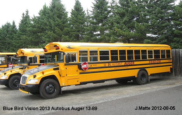 BUS/AUTOBUS: Blue Bird Vision 2013 M Auger