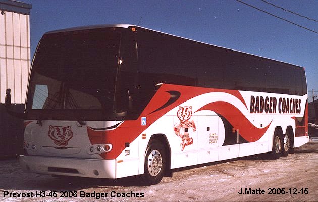 BUS/AUTOBUS: Prevost H3-45 2006 Badger