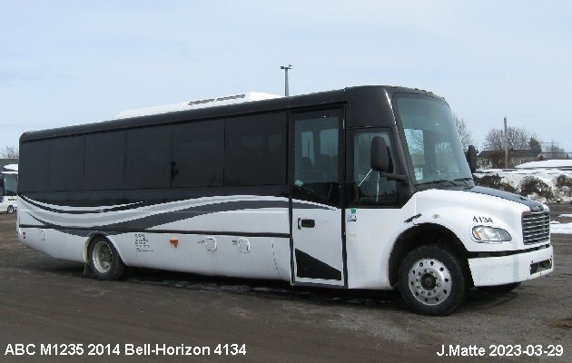 BUS/AUTOBUS: ABC M1235 2014 Bell-Horizon