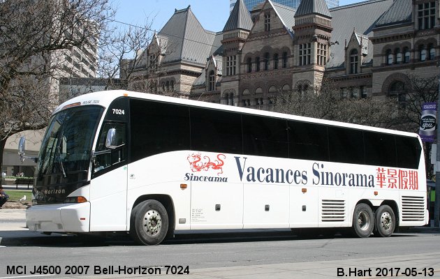 BUS/AUTOBUS: MCI J4500 2007 Bell-Horizon