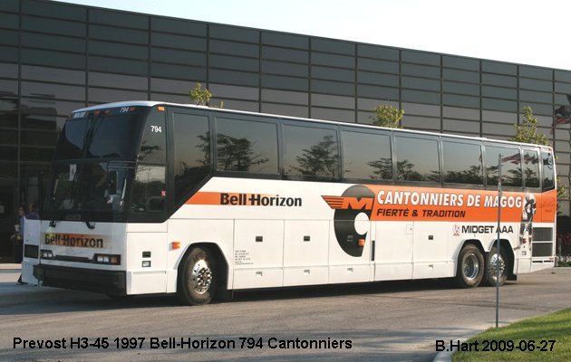 BUS/AUTOBUS: Prevost H3-45 1997 Bell-Horizon