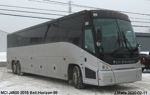 BUS/AUTOBUS: MCI J4500 2015 Bell-Horizon