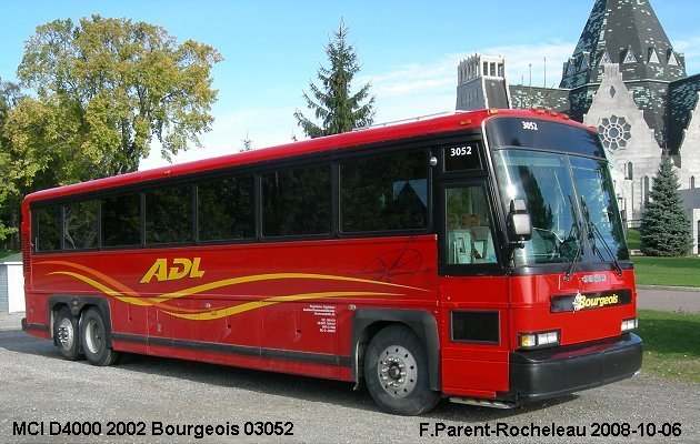 BUS/AUTOBUS: MCI MC 102 C 3 1997 Bourgeois