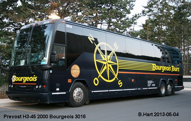 BUS/AUTOBUS: Prevost H3-45 2000 Bourgeois