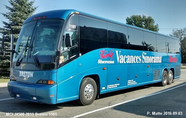 BUS/AUTOBUS: MCI J4500 2011 Breton