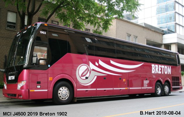 BUS/AUTOBUS: Prevost H3-45 2019 Breton
