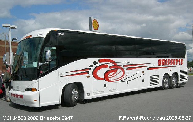 BUS/AUTOBUS: MCI J4500 2009 Brissette