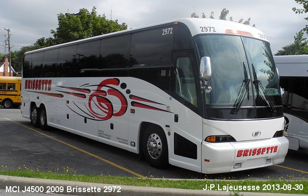BUS/AUTOBUS: MCI J4500 2009 Brissette