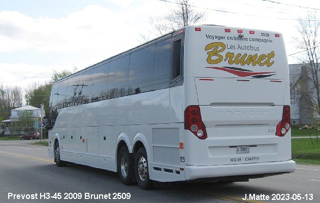 BUS/AUTOBUS: Prevost H3-45 2009 Brunet