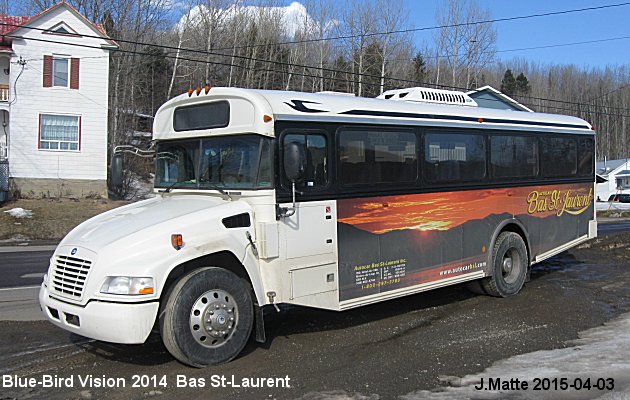 BUS/AUTOBUS: Blue Bird Vision 2014 Bas St-Laurent
