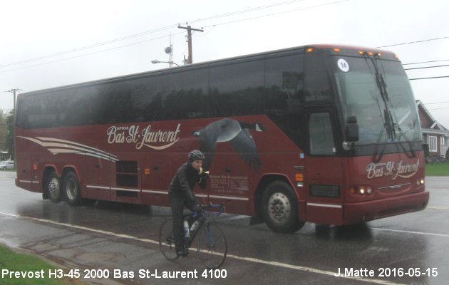 BUS/AUTOBUS: Prevost H3-45 2000 Bas St-Laurent