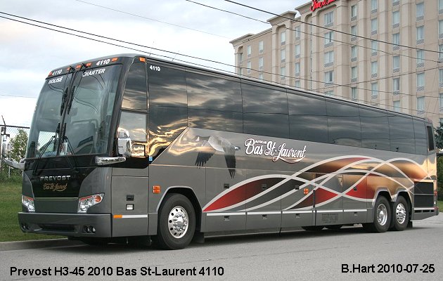 BUS/AUTOBUS: Prevost H3-45 2010 Bas St-laurent