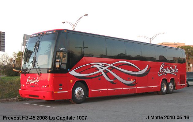 BUS/AUTOBUS: Prevost H3-45 2003 La Capitale