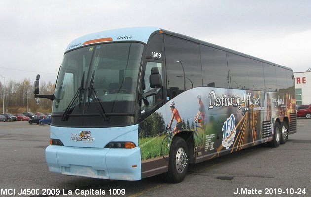 BUS/AUTOBUS: MCI J4500 2009 La Capitale