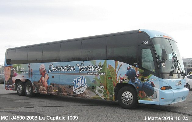 BUS/AUTOBUS: MCI J4500 2009 La Capitale