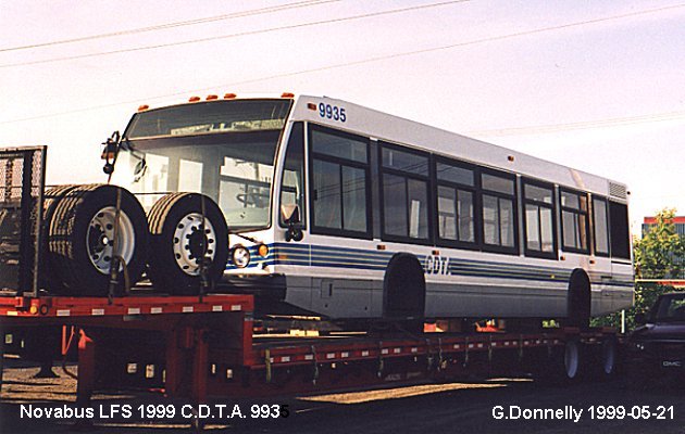 BUS/AUTOBUS: Novabus LFS 1999 CDTA (Albanie)