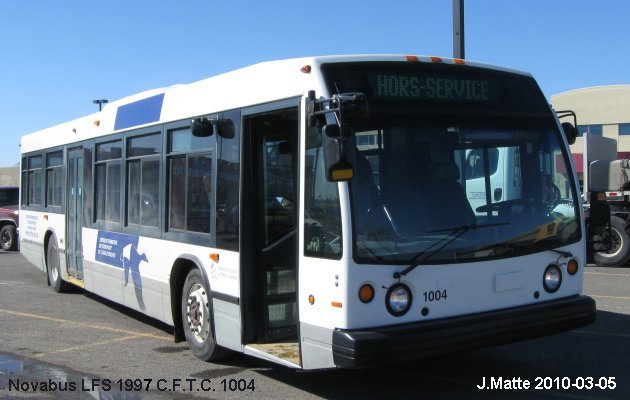 BUS/AUTOBUS: Novabus LFS 1997 CFTC