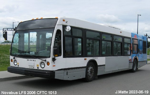 BUS/AUTOBUS: Novabus LFS 2006 CFTC