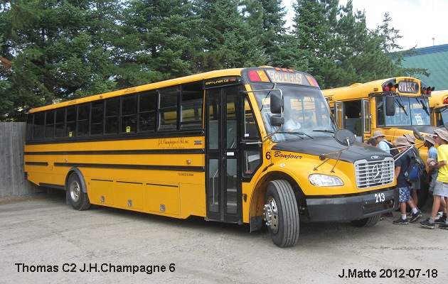 BUS/AUTOBUS: Thomas C2 2010 Champagne