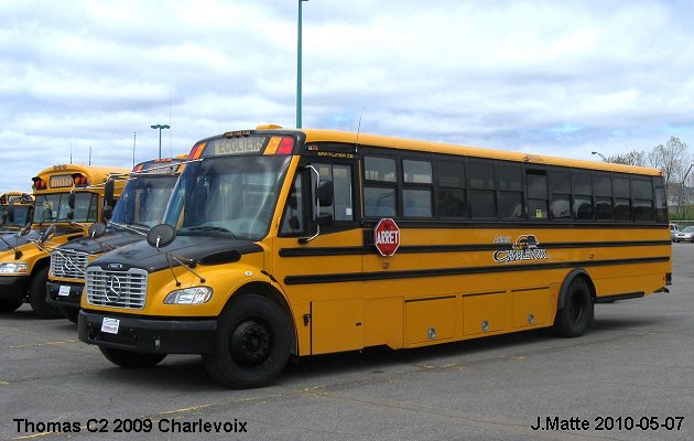 BUS/AUTOBUS: Thomas C2 2009 Charlevoix