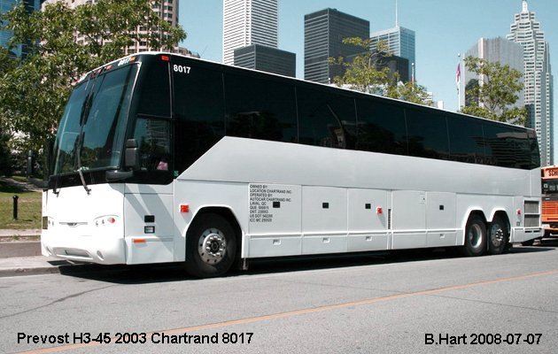 BUS/AUTOBUS: Prevost H3-45 2003 Chartrand