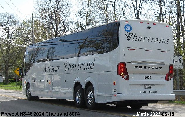 BUS/AUTOBUS: MCI J4500 2024 Chartrand