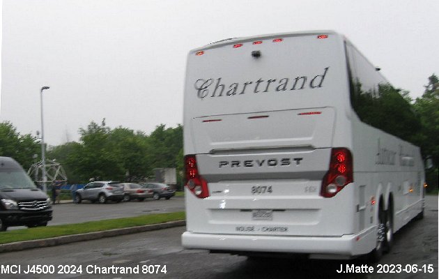 BUS/AUTOBUS: MCI J4500 2024 Chartrand