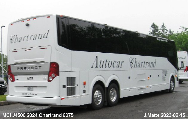 BUS/AUTOBUS: MCI J4500 2024 Chartrand