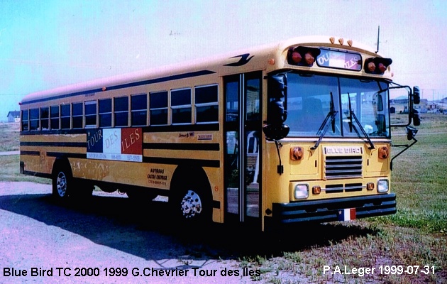 BUS/AUTOBUS: Blue Bird TC2000 1999 Chevrier