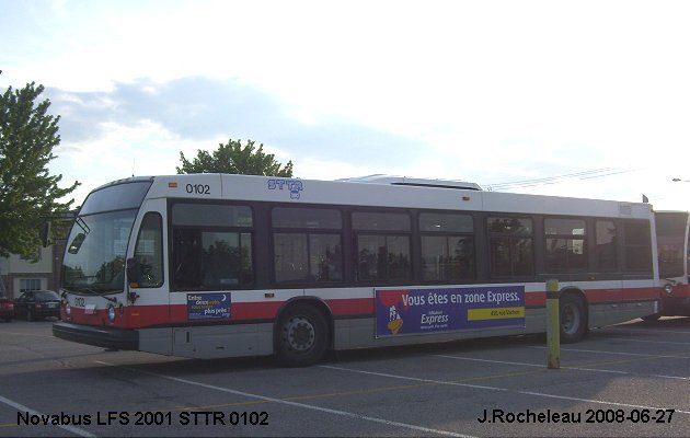 BUS/AUTOBUS: Novabus LFS 2001 STTR