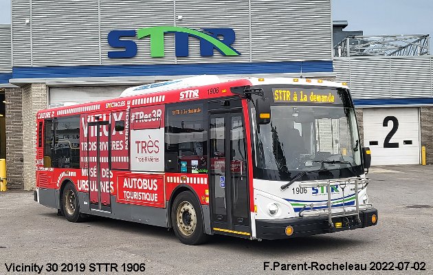 BUS/AUTOBUS: Vicinity 30 2019 STTR