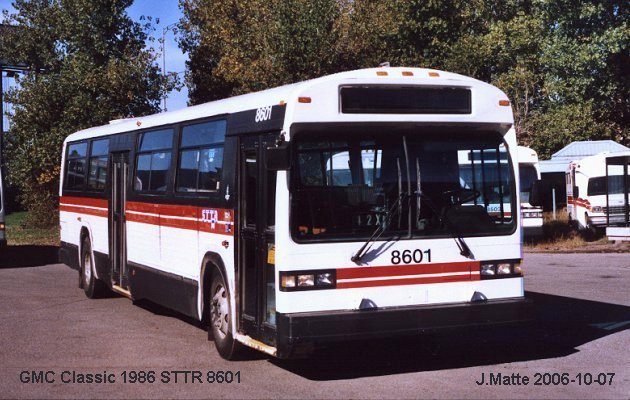 BUS/AUTOBUS: GMC Classic 1986 CITF