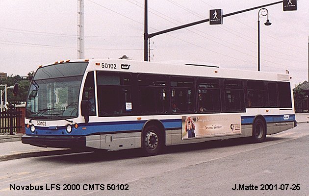 BUS/AUTOBUS: Novabus LFS 2000 CMTS