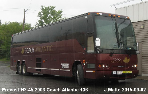 BUS/AUTOBUS: Prevost H3-45 2003 Trius