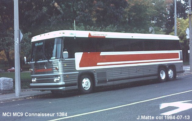 BUS/AUTOBUS: MCI MC 9 1984 Connaisseur