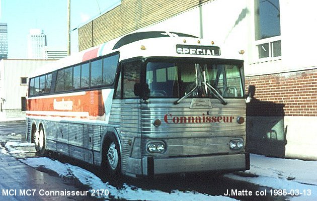 BUS/AUTOBUS: MCI MC 7 1970 Connaisseur