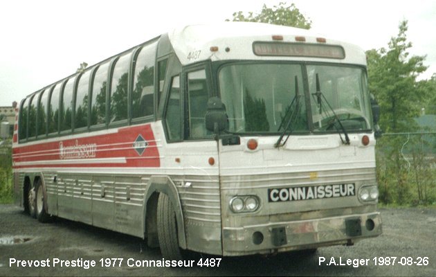 BUS/AUTOBUS: Prevost Prestige 1977 Connaisseur