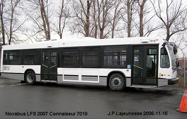 BUS/AUTOBUS: Novabus LFS 2007 Connaisseur