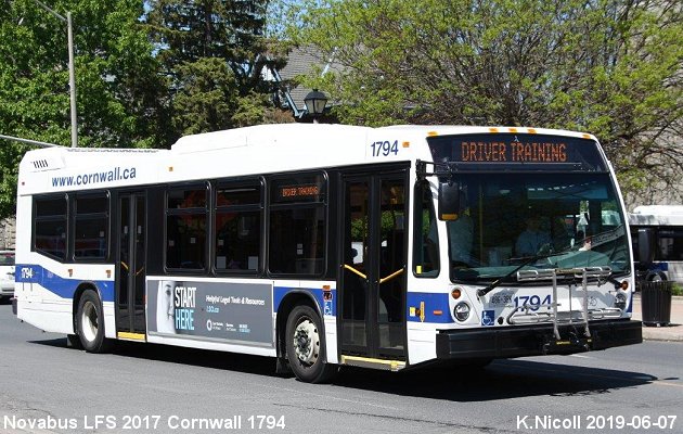 BUS/AUTOBUS: Novabus LFS 2017 Cornwall