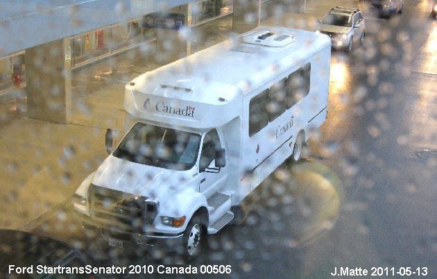 BUS/AUTOBUS: Startrans Senator 2010 DND Canada