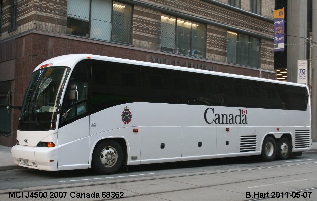 BUS/AUTOBUS: Marmon-Herrington J4500 2007 DND Canada