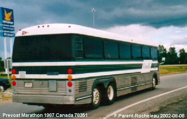 BUS/AUTOBUS: Prevost Marathon 1987 DND Canada