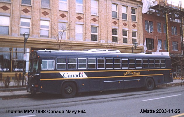 BUS/AUTOBUS: Thomas MPV 1998 DND Navy