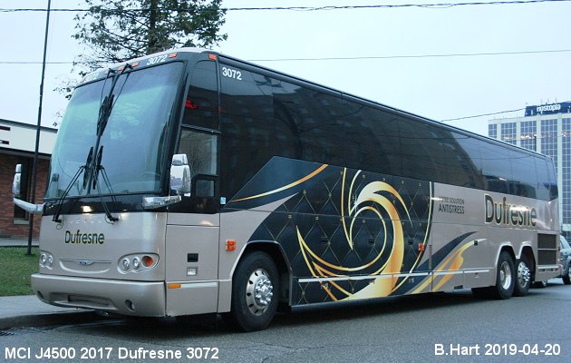 BUS/AUTOBUS: MCI J4500 2017 Dufesne