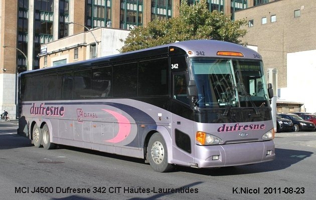 BUS/AUTOBUS: MCI J4500 2009 Dufresne